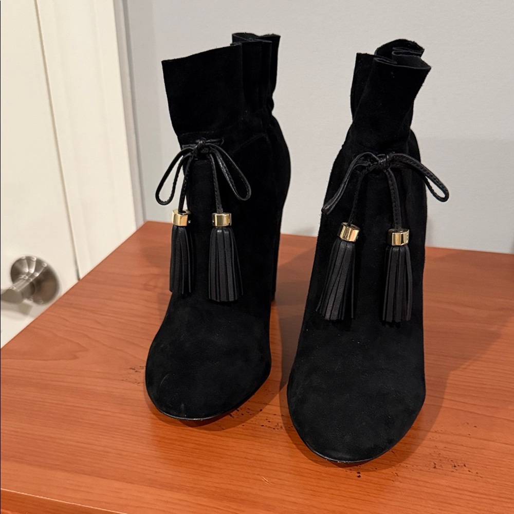 Elegant Black Tassel Ankle Boots